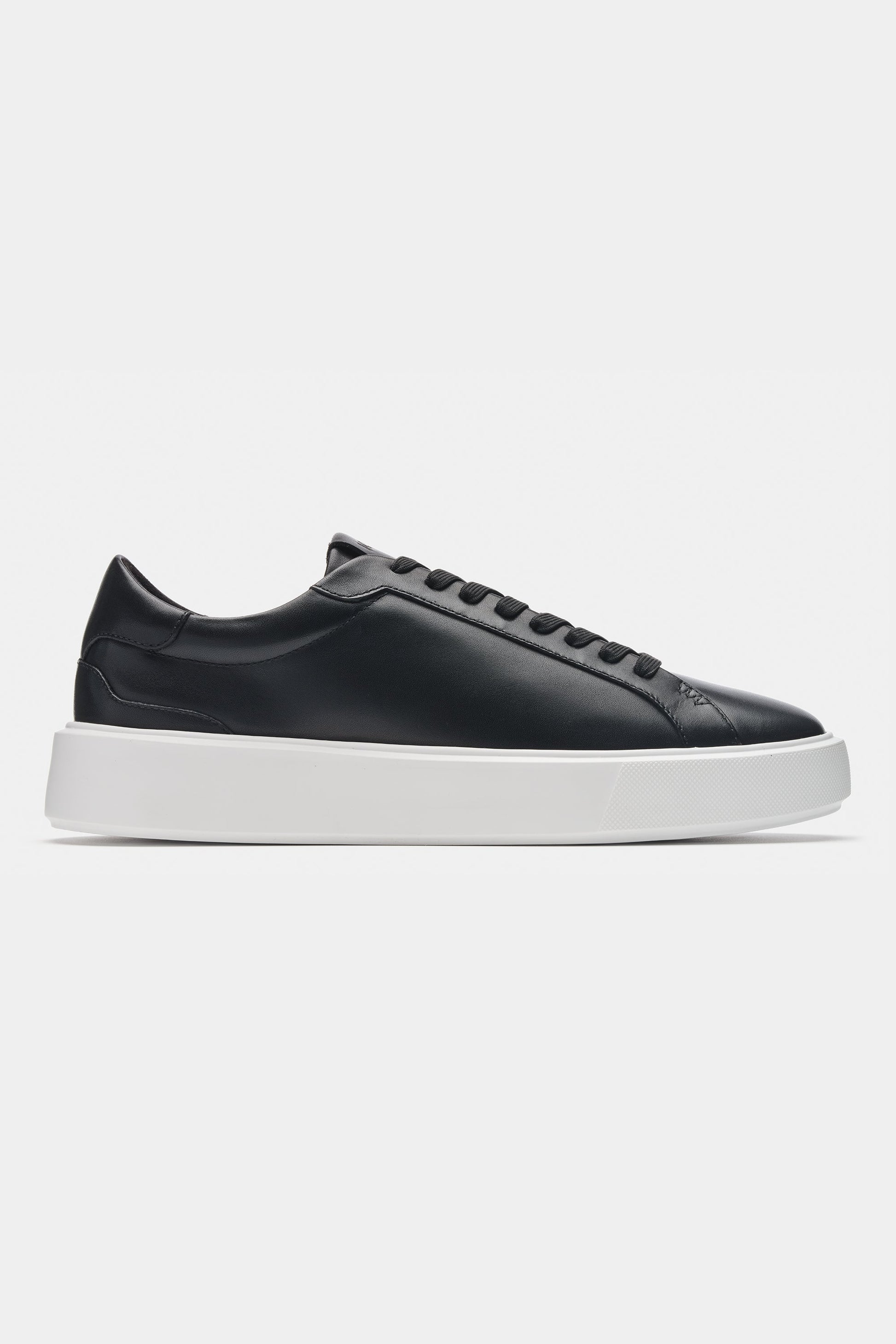 THE CLASSIC LEATHER TRAINER - PURECLO
