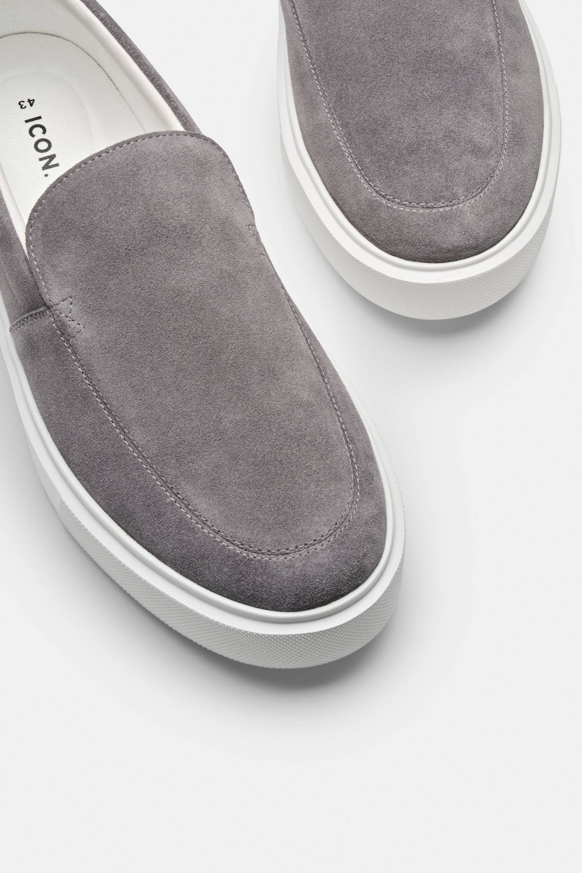 THE CLASSIC SUEDE SLIP ON - PURECLO