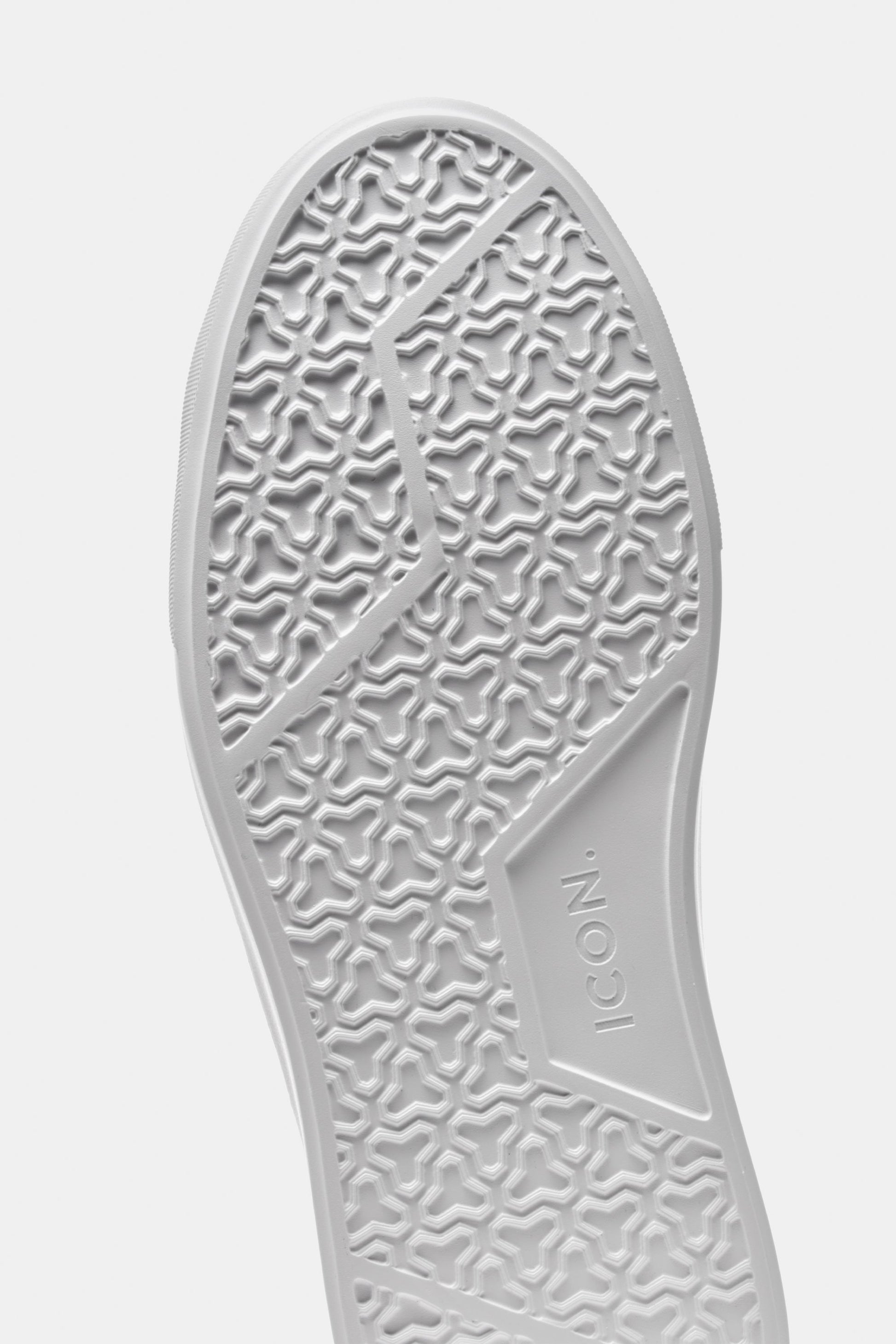 THE CLASSIC SUEDE TRAINER - PURECLO