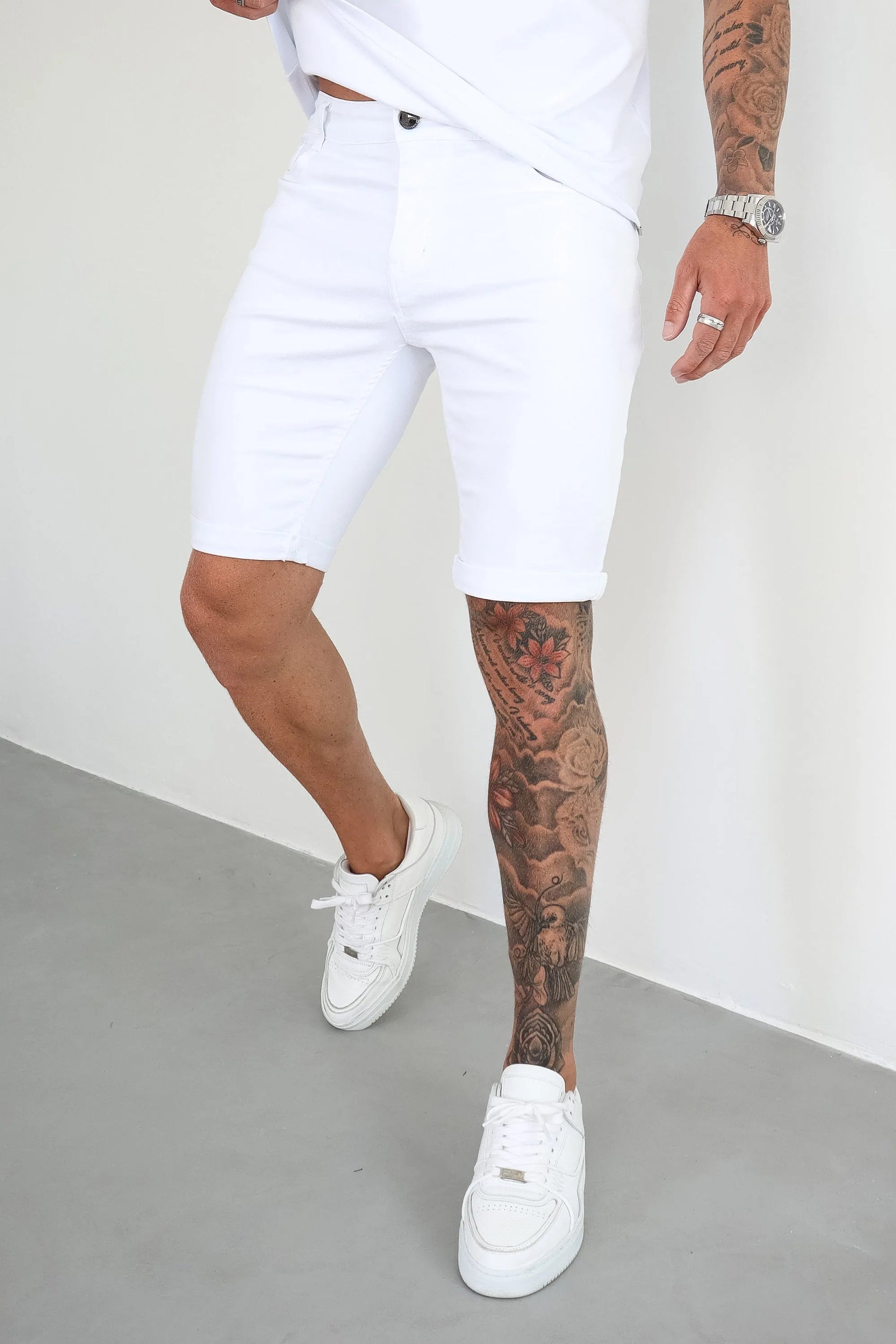 THE LORENZO SHORTS - WHITE - PURECLO