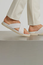 #color_Off White
