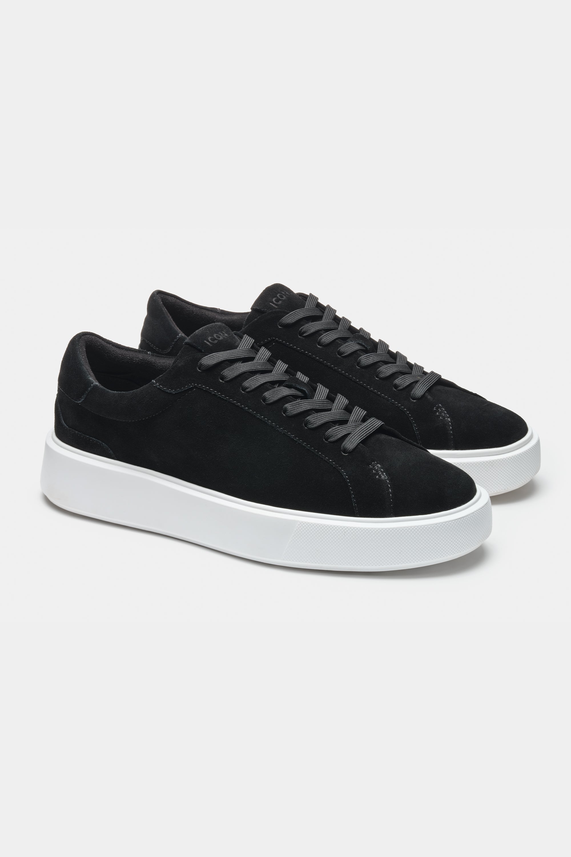 THE CLASSIC SUEDE TRAINER - PURECLO