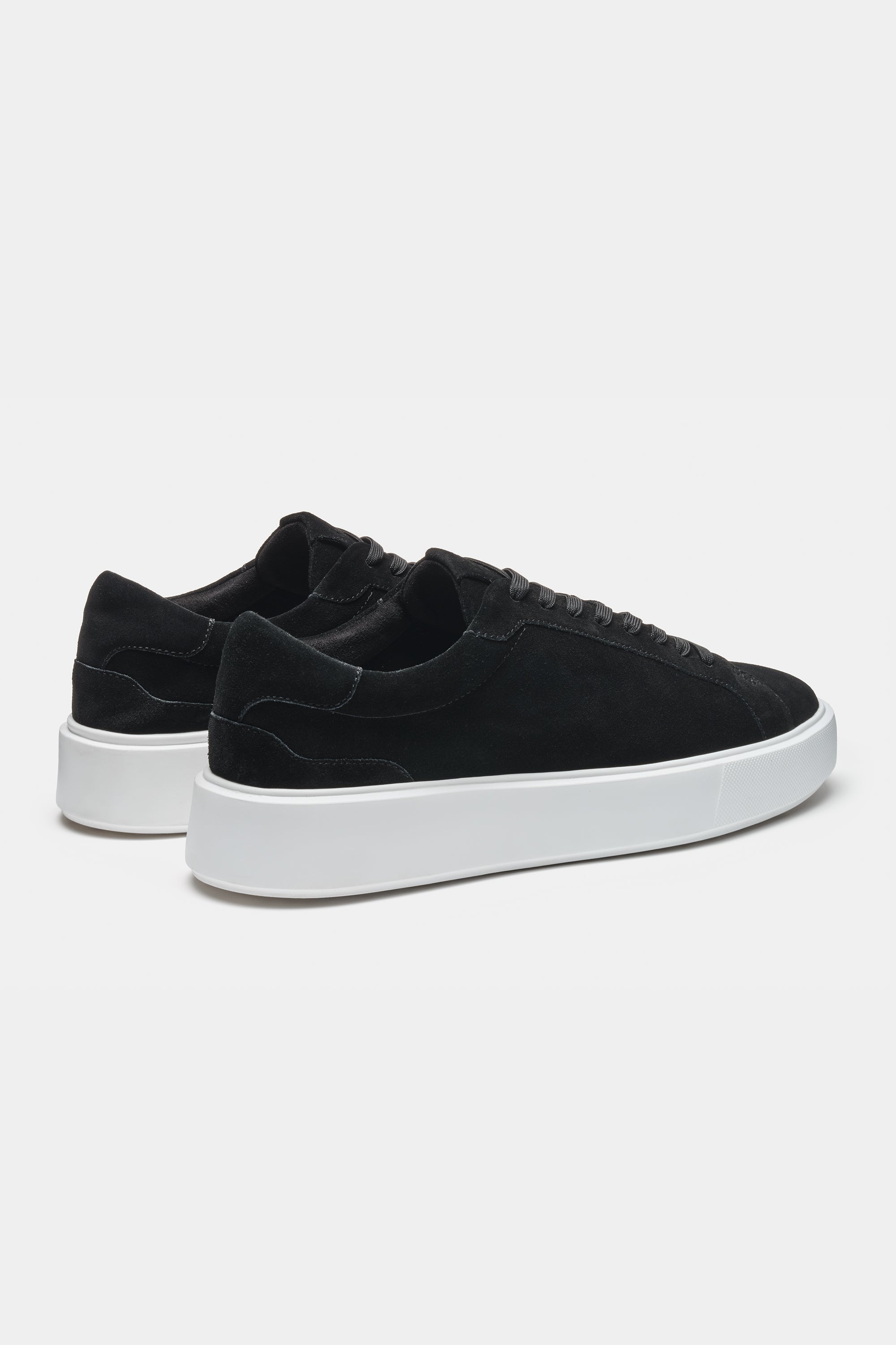 THE CLASSIC SUEDE TRAINER - PURECLO