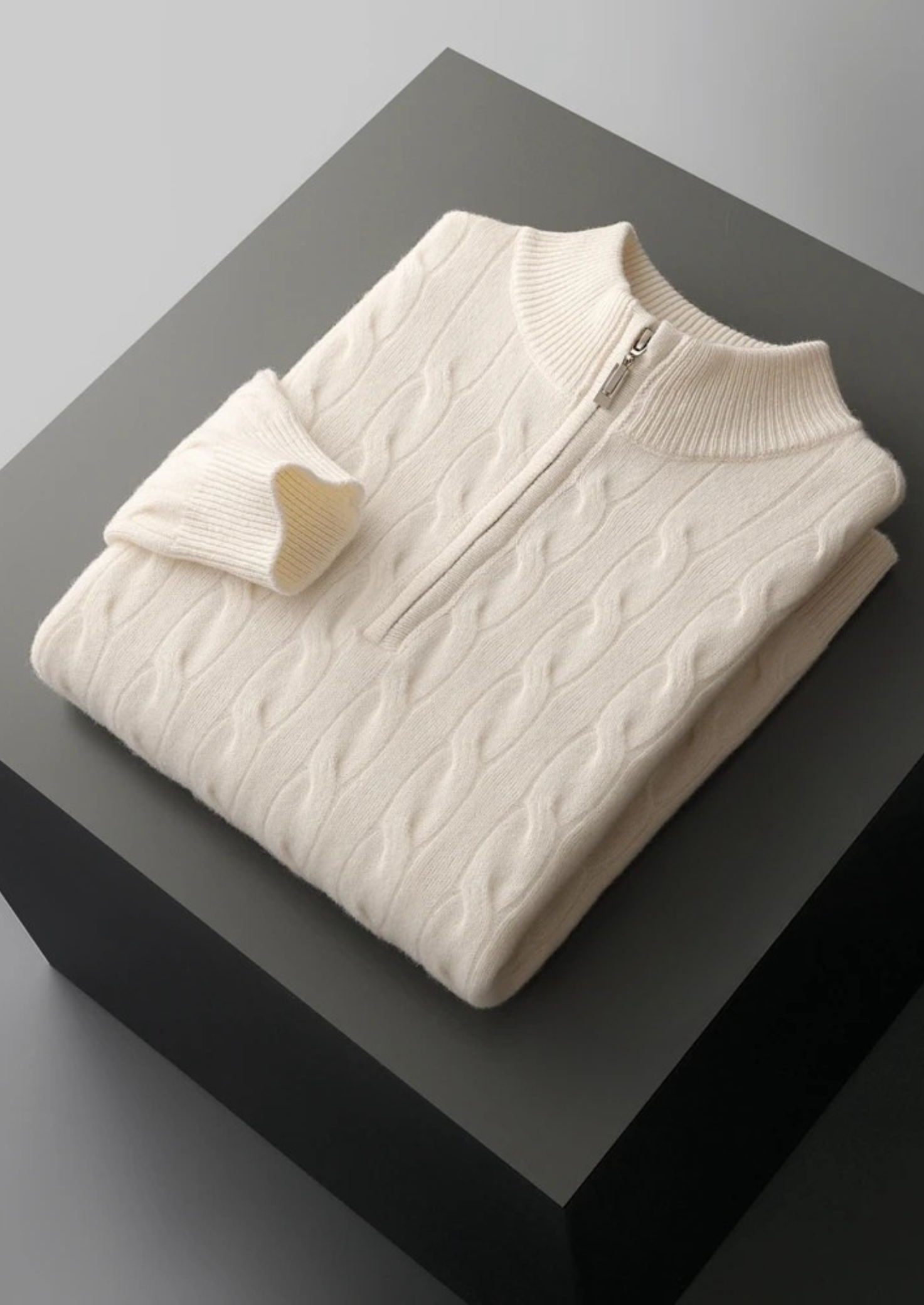 NOBA WOOL CABLE HALF ZIP