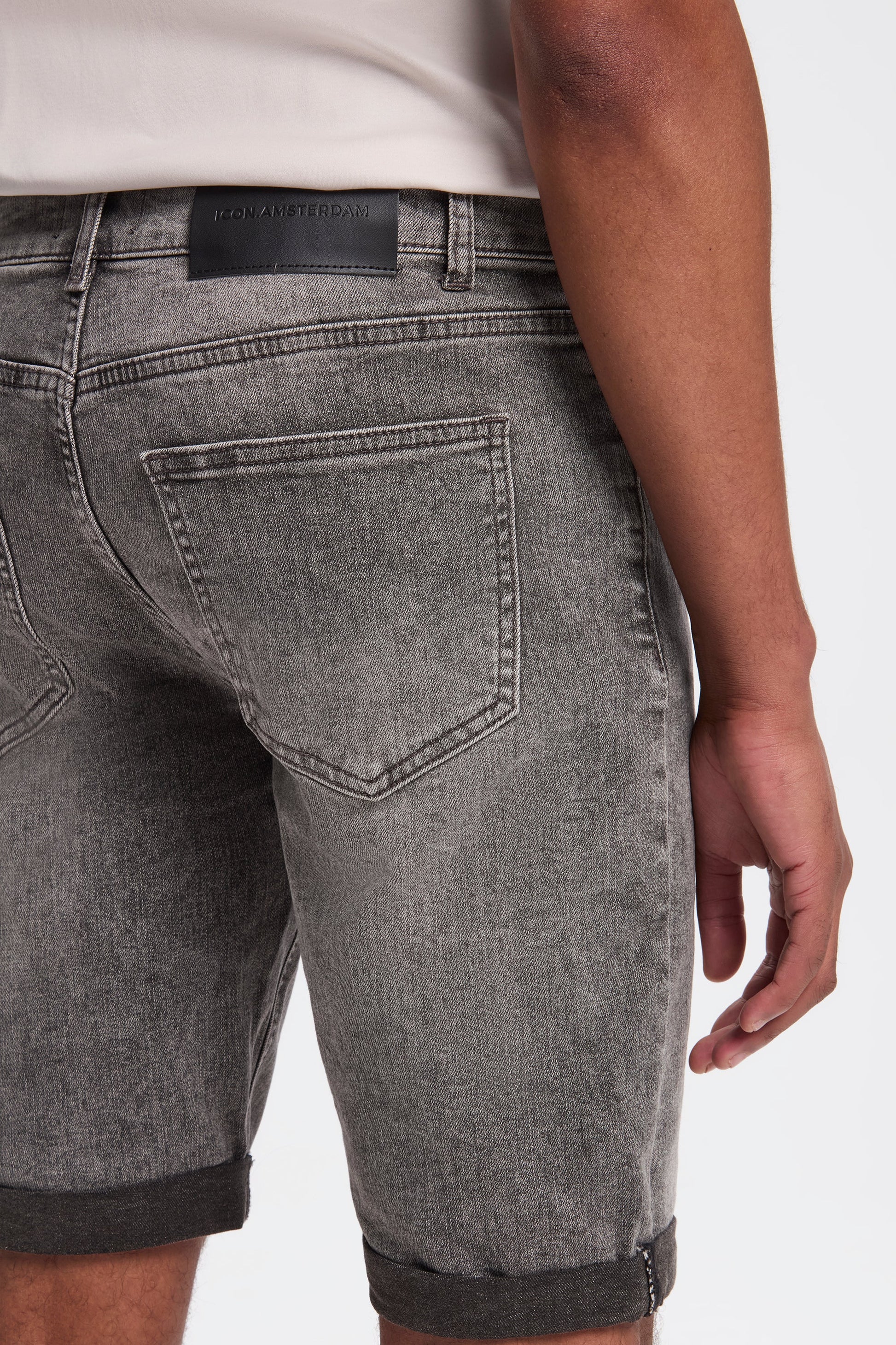 THE LORENZO SHORTS - PURECLO