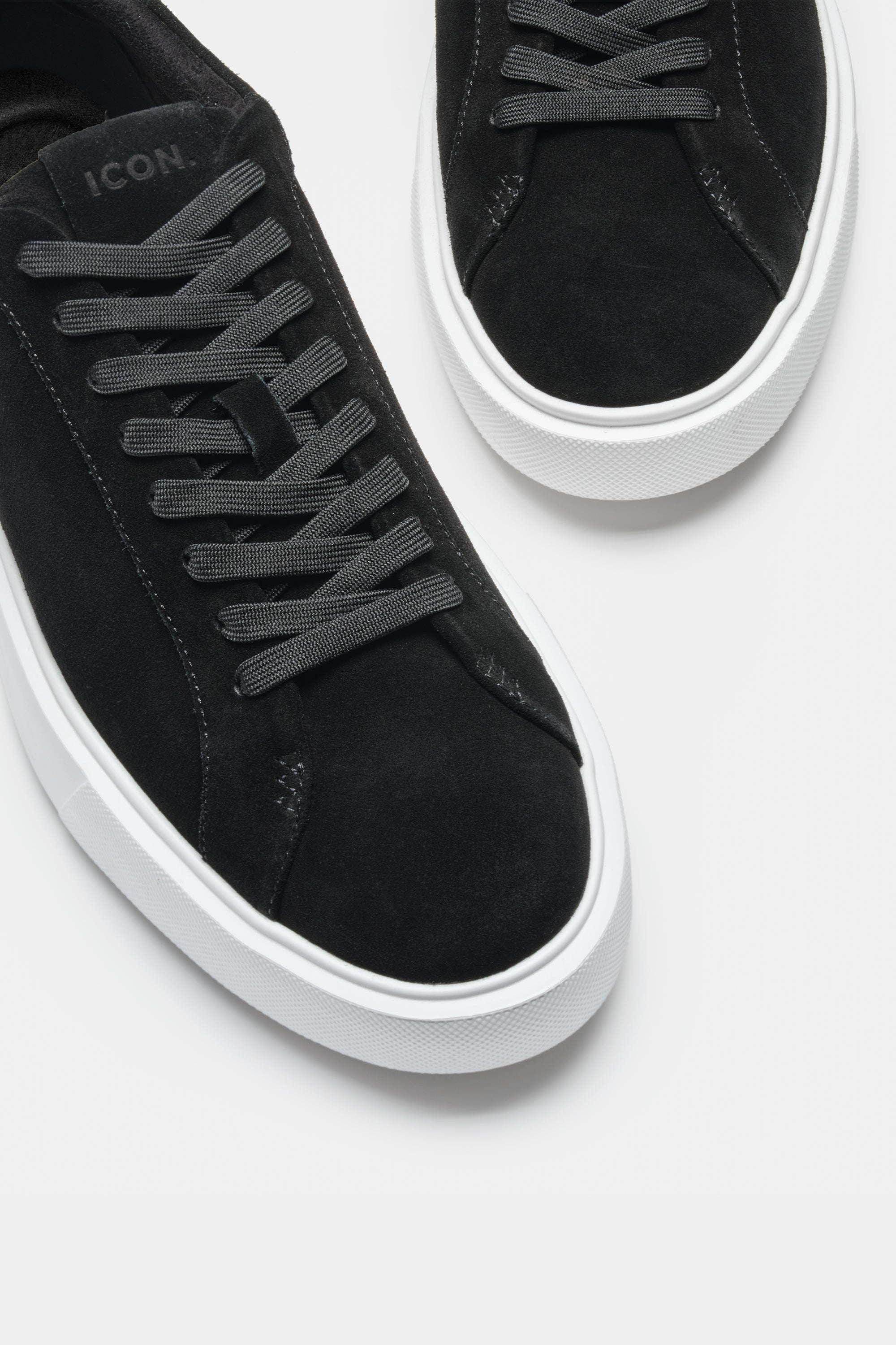 THE CLASSIC SUEDE TRAINER - PURECLO