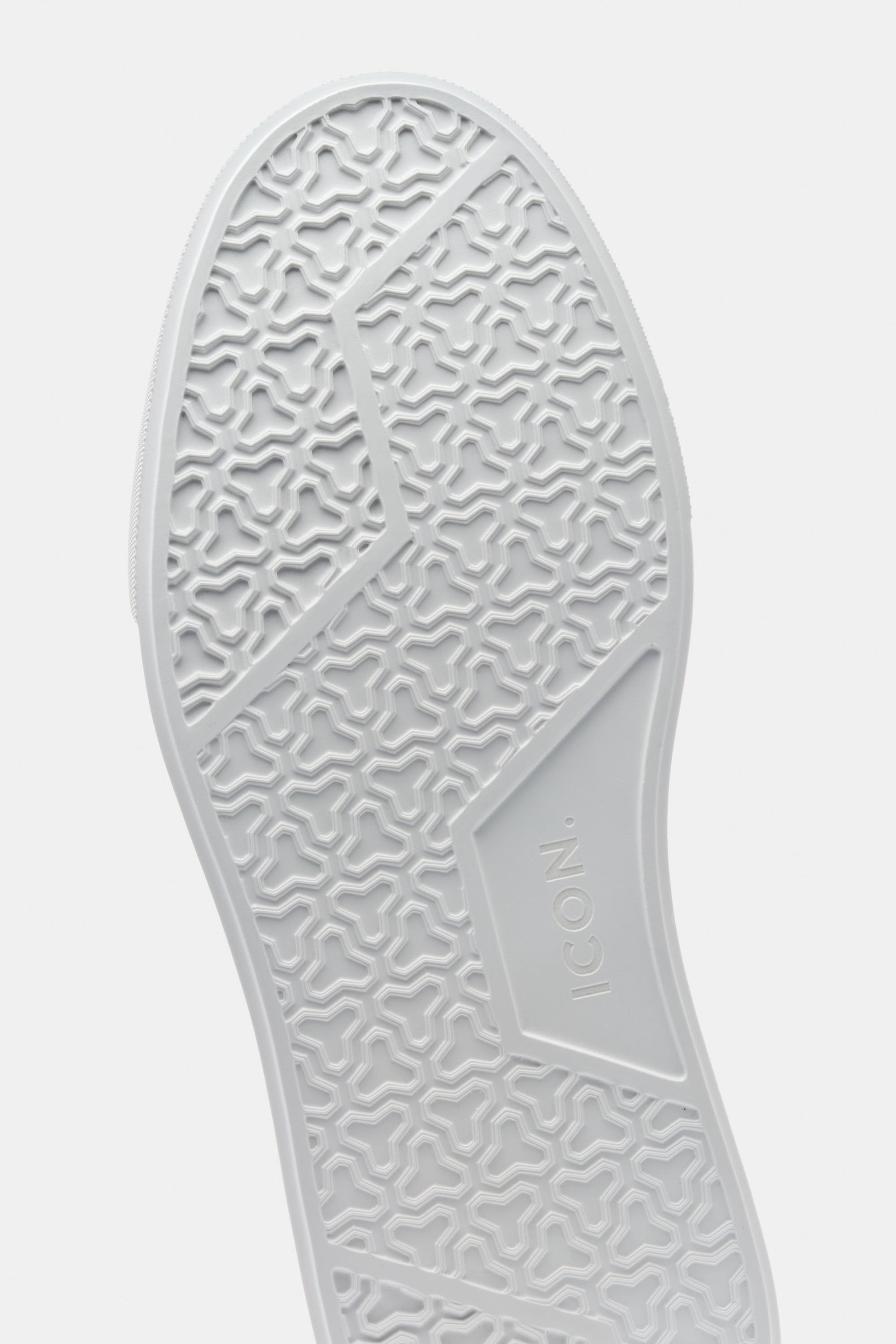 THE CLASSIC SUEDE SLIP ON - PURECLO