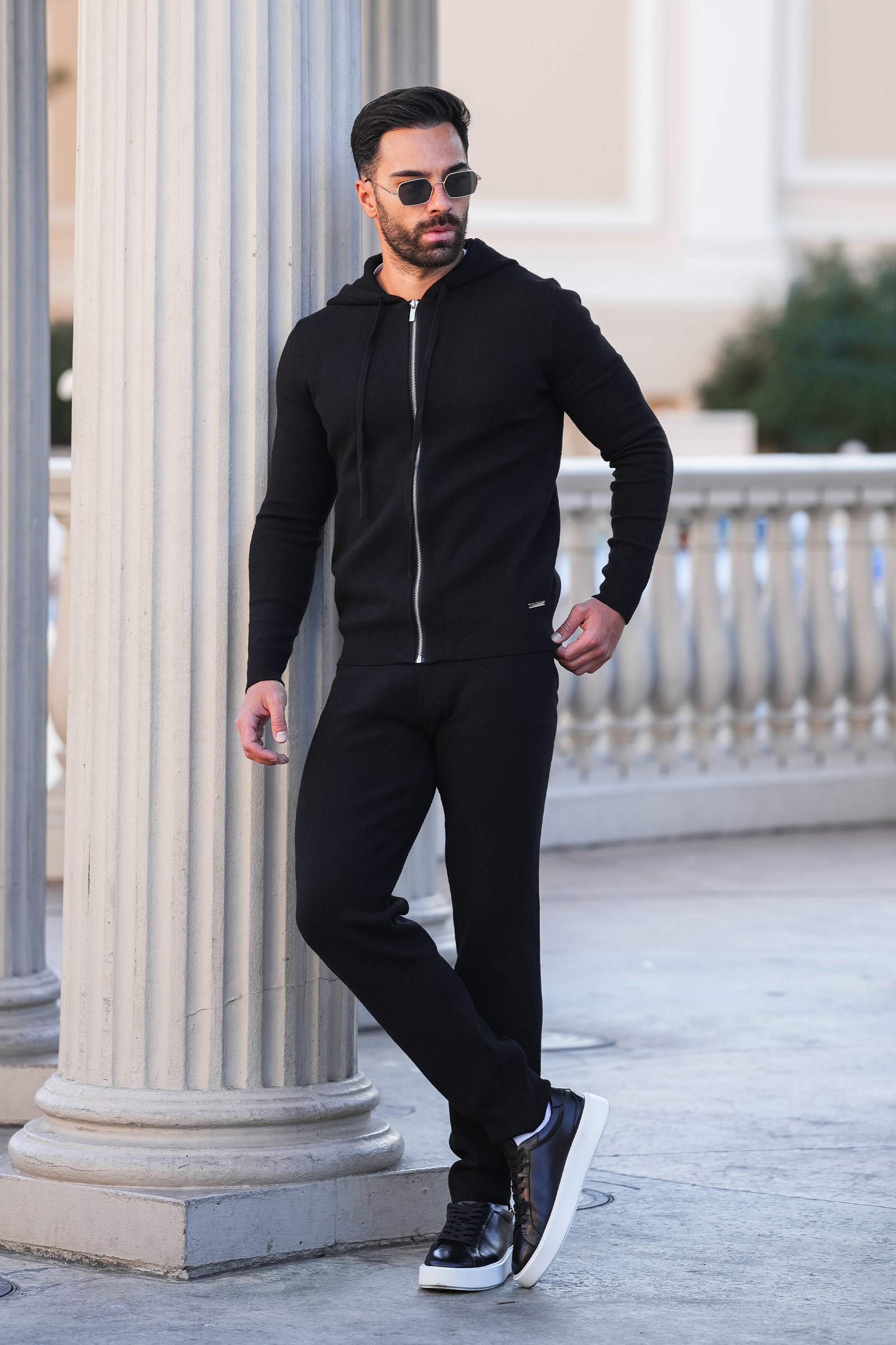 THE ELITE CASHMERE JOGGER - PURECLO