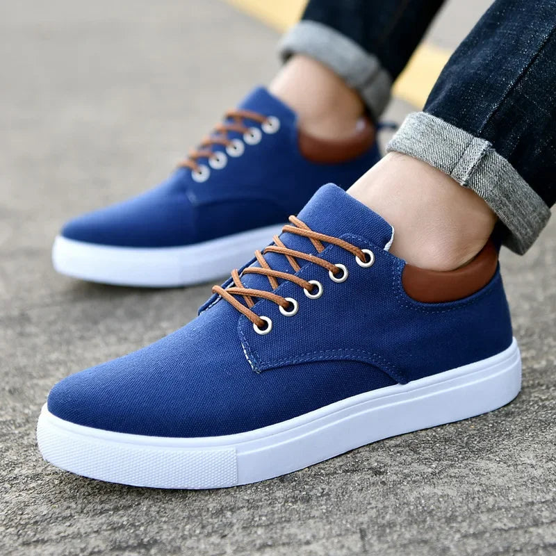 Fashionable Casual Sneakers Made of Canvas - Pure - PURECLO