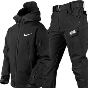 Nike - Windbreaker and trousers - PURECLO