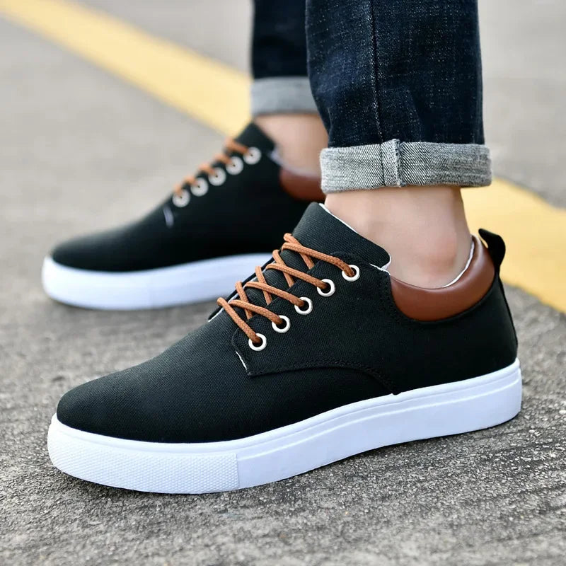 Fashionable Casual Sneakers Made of Canvas - Pure - PURECLO