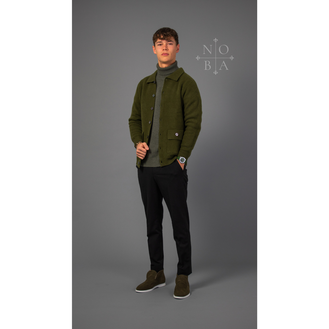 Outfit 15 - Dynasty Supreme - PURECLO