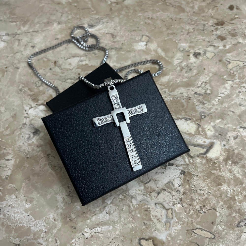 Dominic Toretto Necklace with 316L Stainless Steel Cross Pendant – Lifetime Warranty - PURECLO
